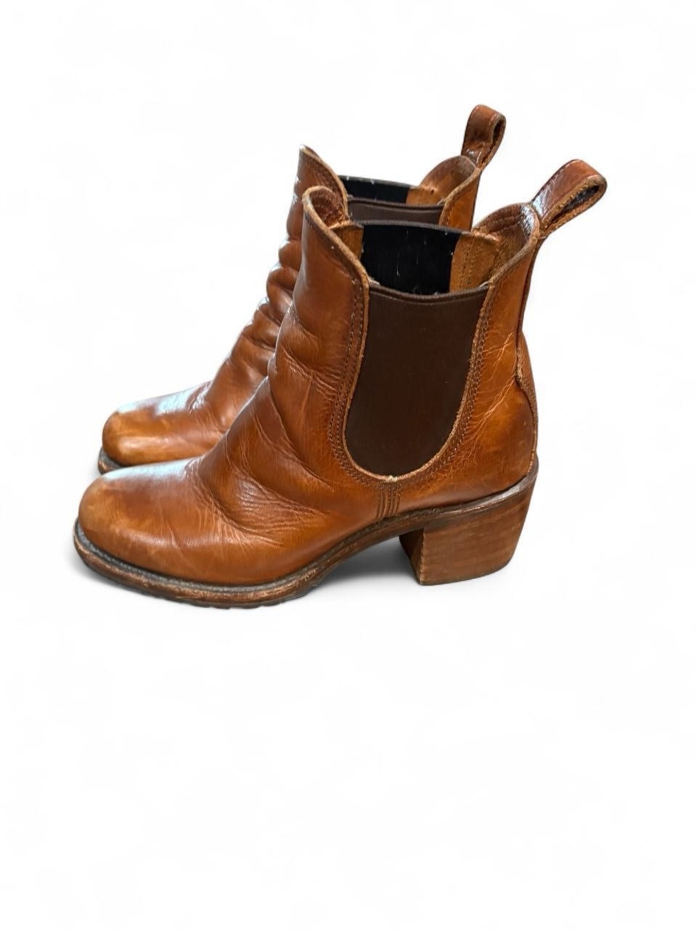 Frye Sabrina Chelsea Boots